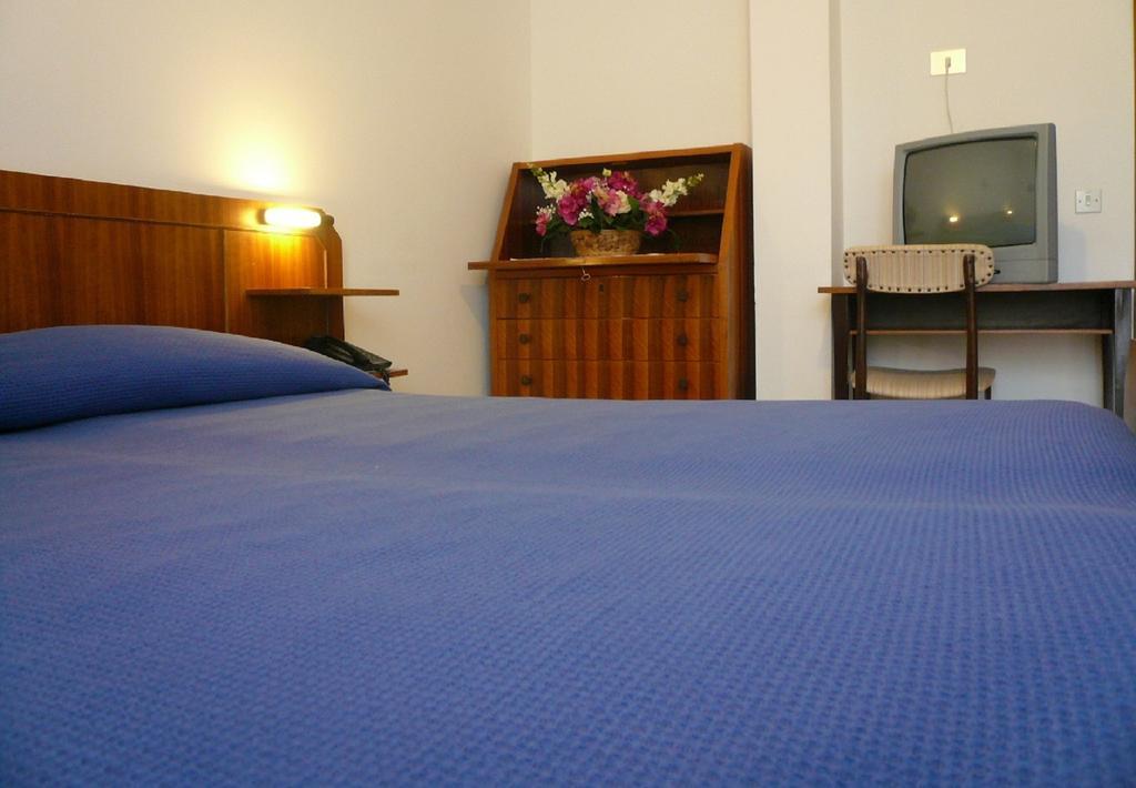 Albergo Ariston Tabiano Terme Værelse billede