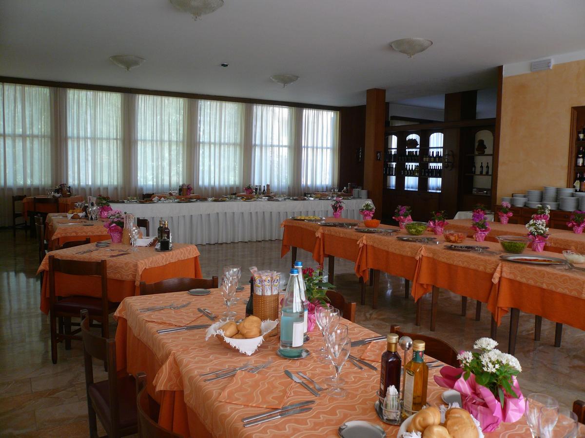 Albergo Ariston Tabiano Terme Eksteriør billede