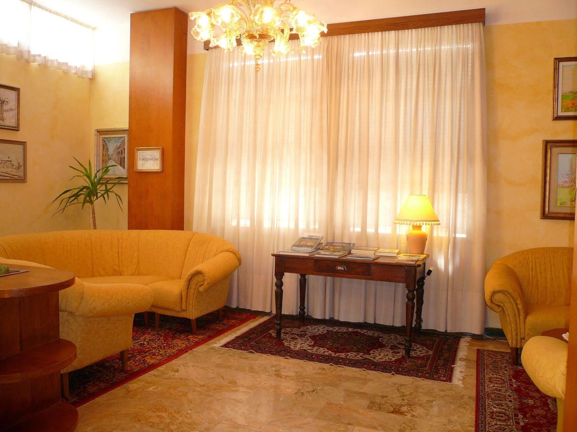 Albergo Ariston Tabiano Terme Eksteriør billede